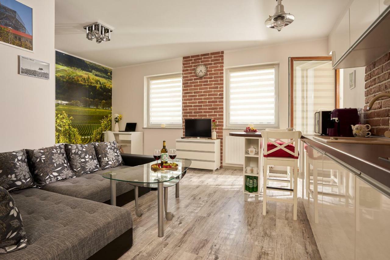 Apartament Winnica Зелёна-Гура Экстерьер фото